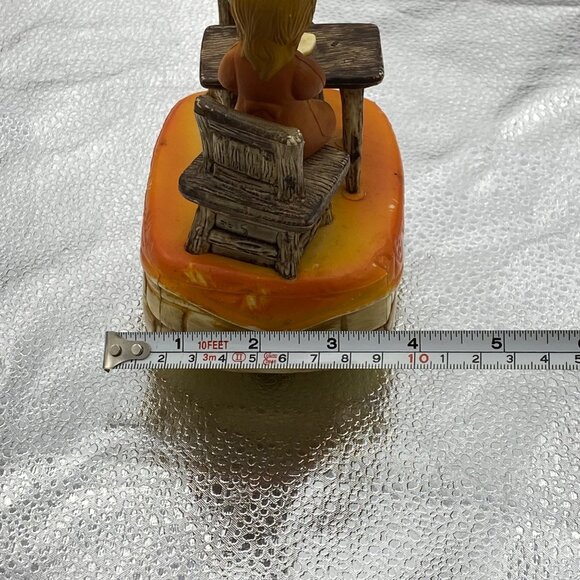 Vintage Price Import Music Box Boy Girl‎ praying at table Hong Kong Rotates - Picture 11 of 12